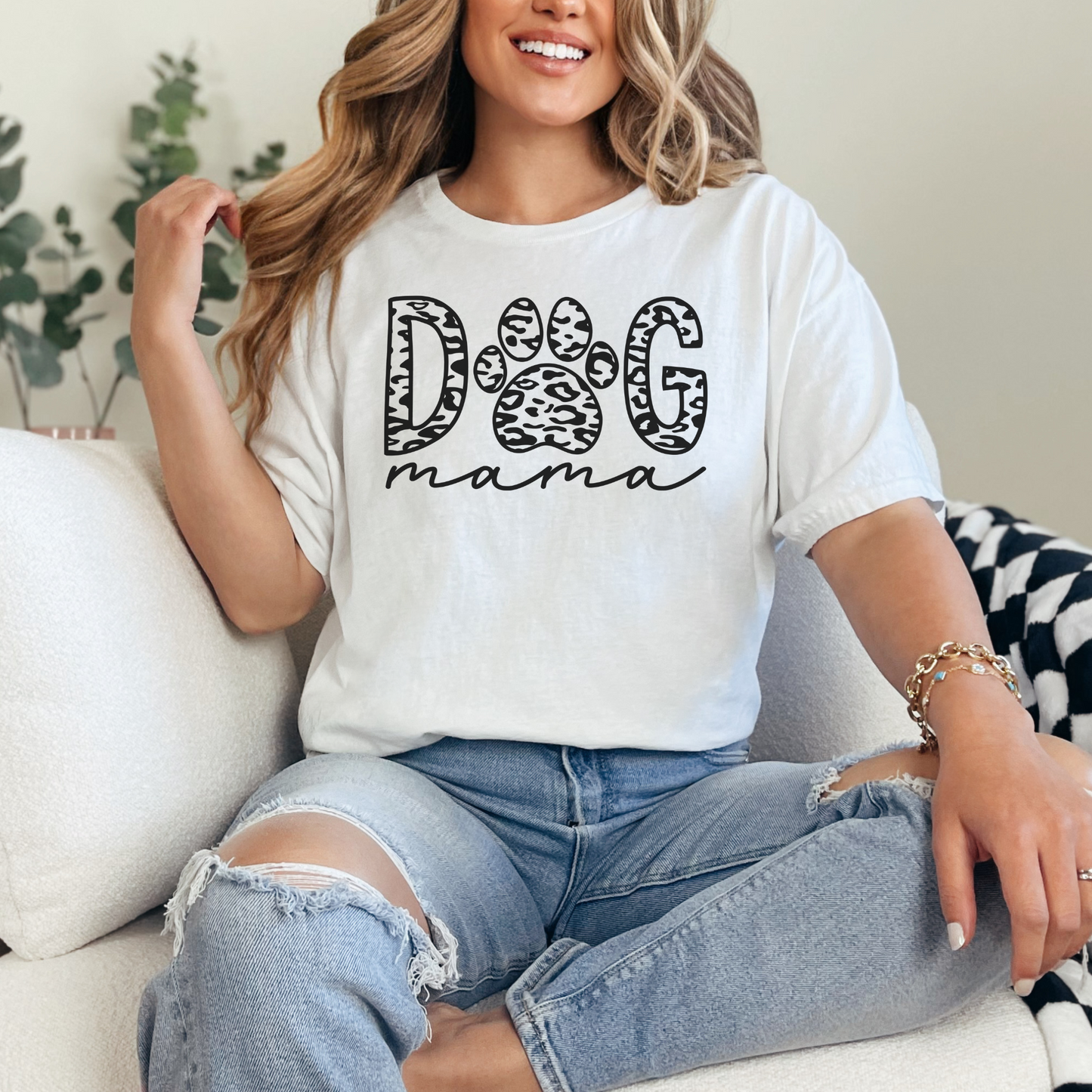 Dog Mama Classic Tee